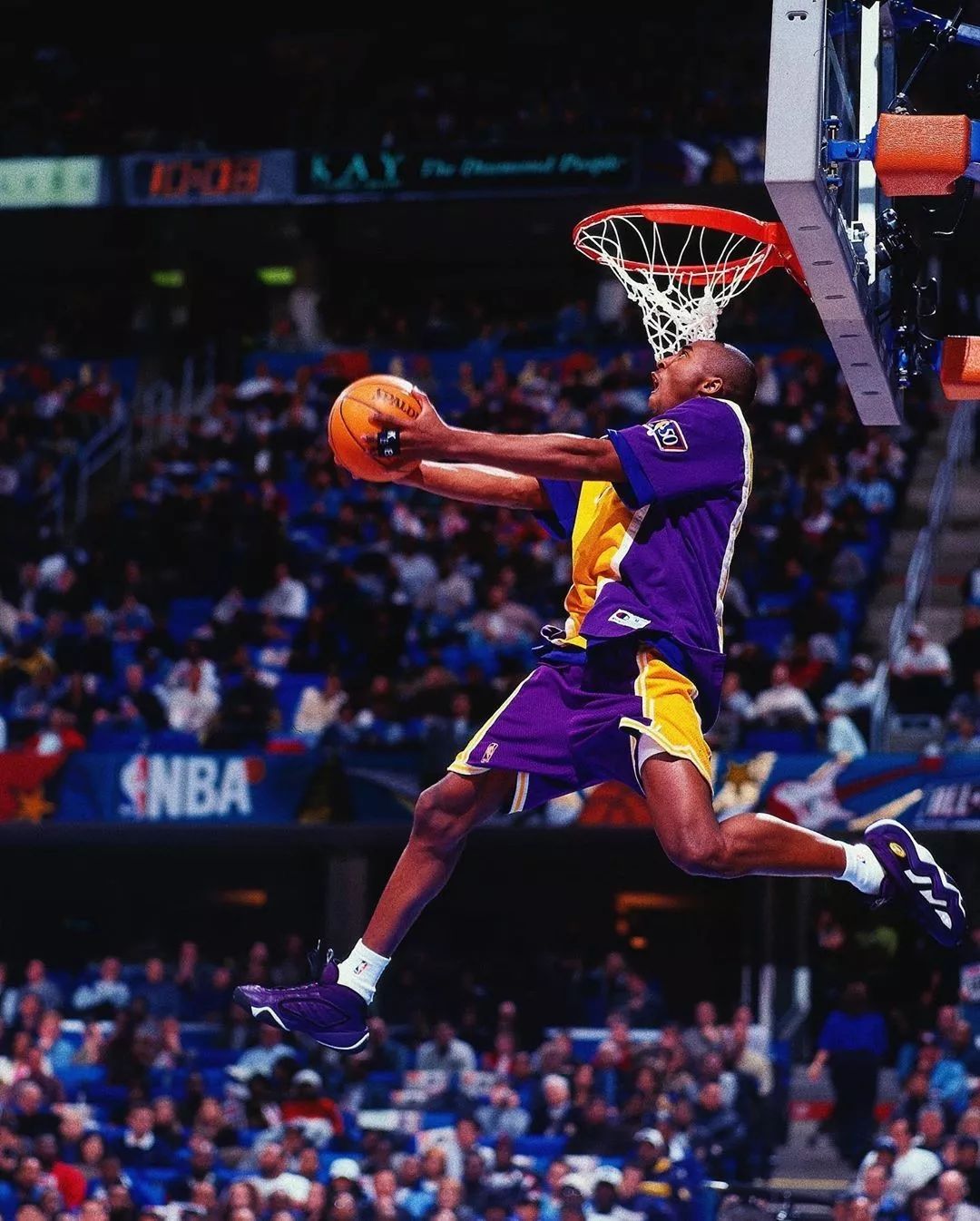 的后场稳定 的后场稳定